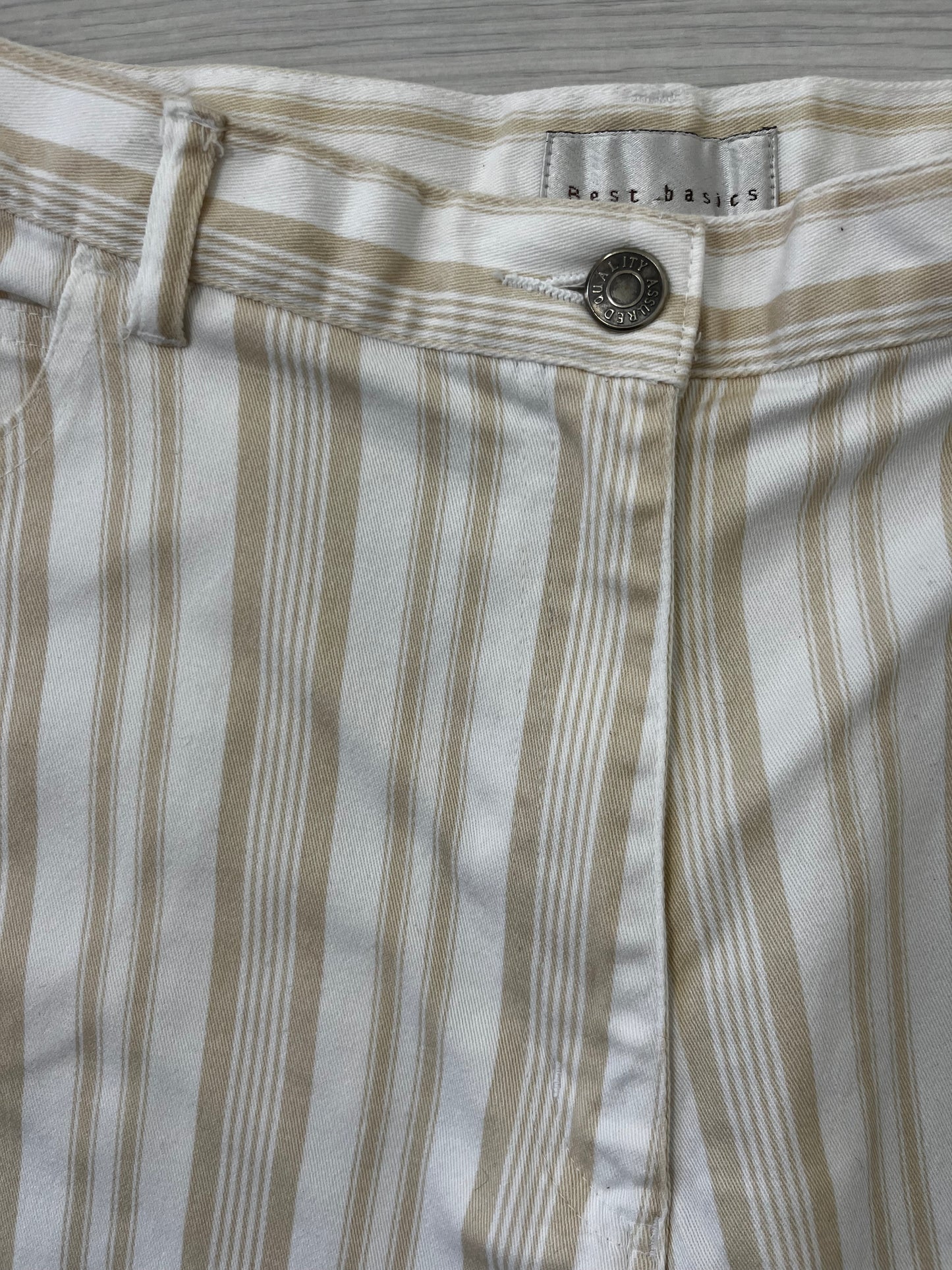 Highwaisted Vintage Stripe Beige Shorts