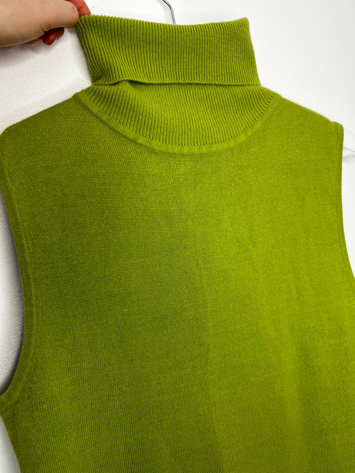 True Vintage Green Sleeveless Roll Neck Light Jumper