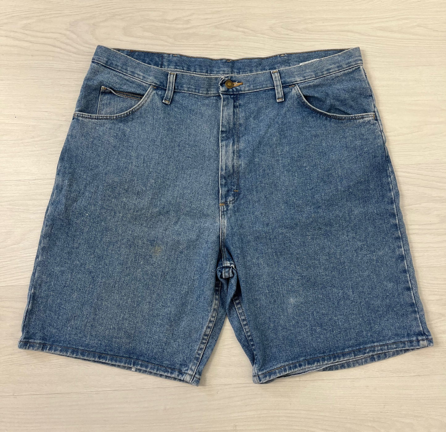 Highwaisted Wrangler Denim Shorts