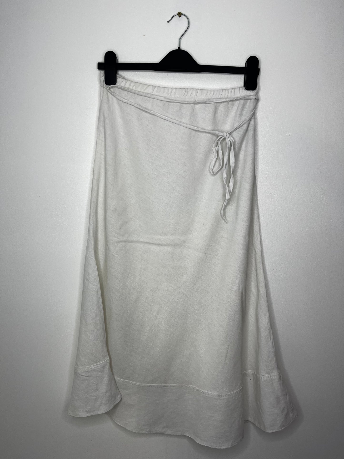 Casual White Midi Skirt