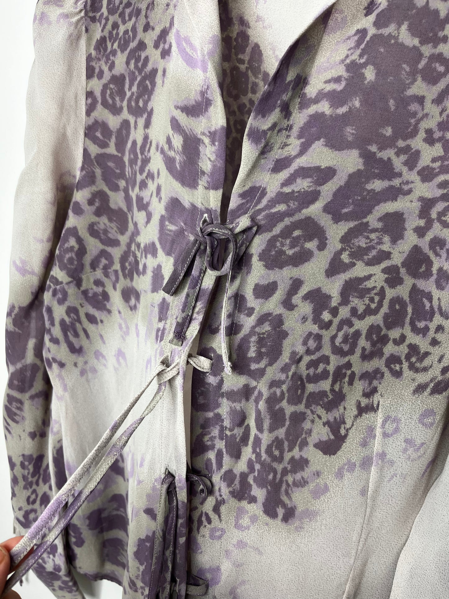 Lilac Tie Middle Animal Print Blouse