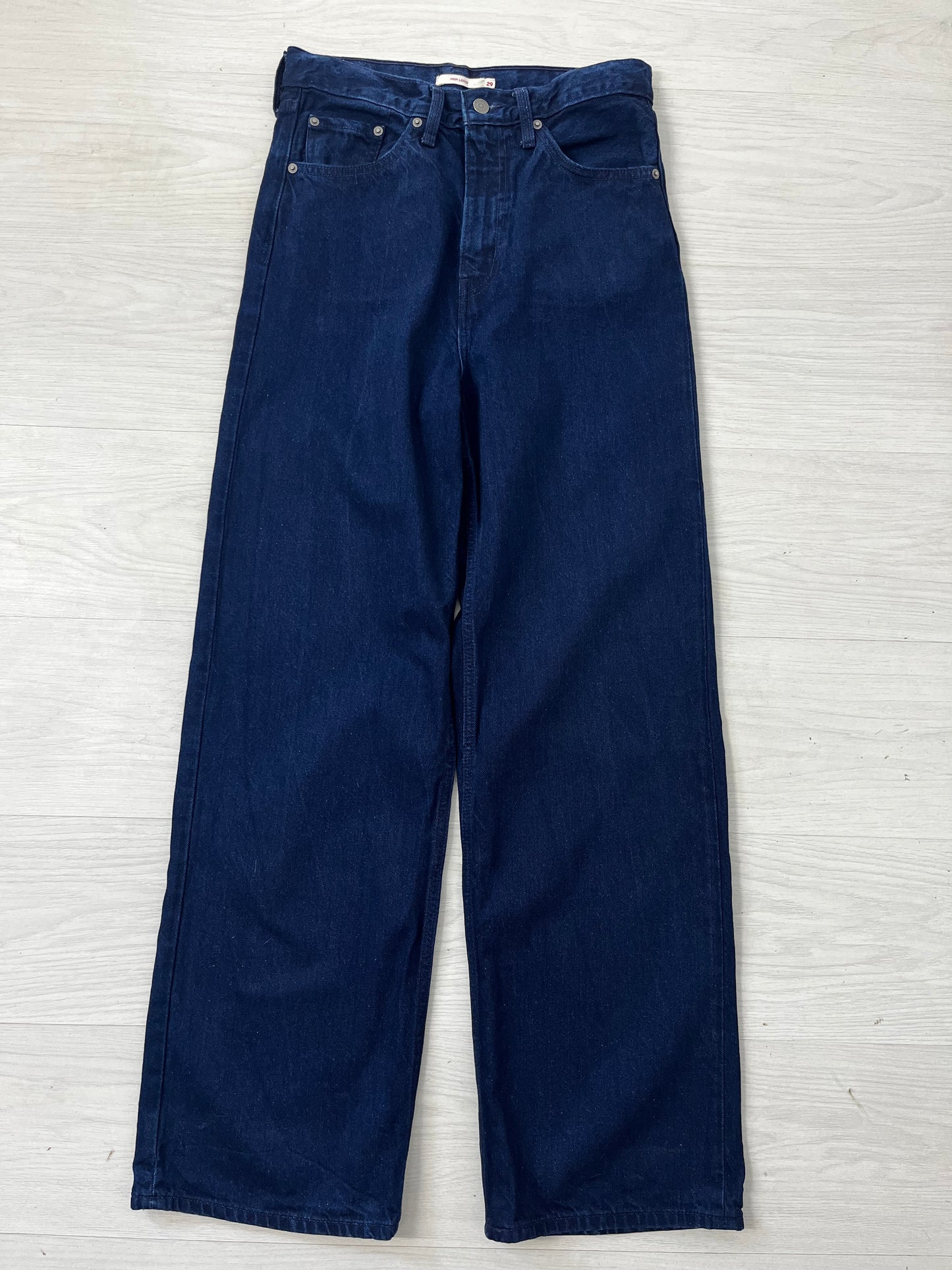 Highwaisted Dark Denim Vintage Levi’s Jeans