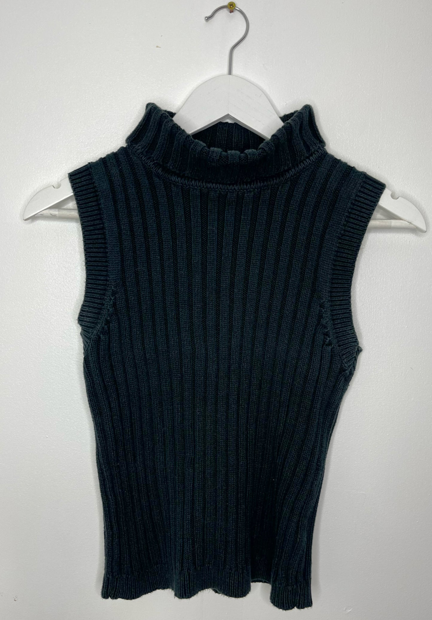 Charcoal Ribbed Turtle Neck