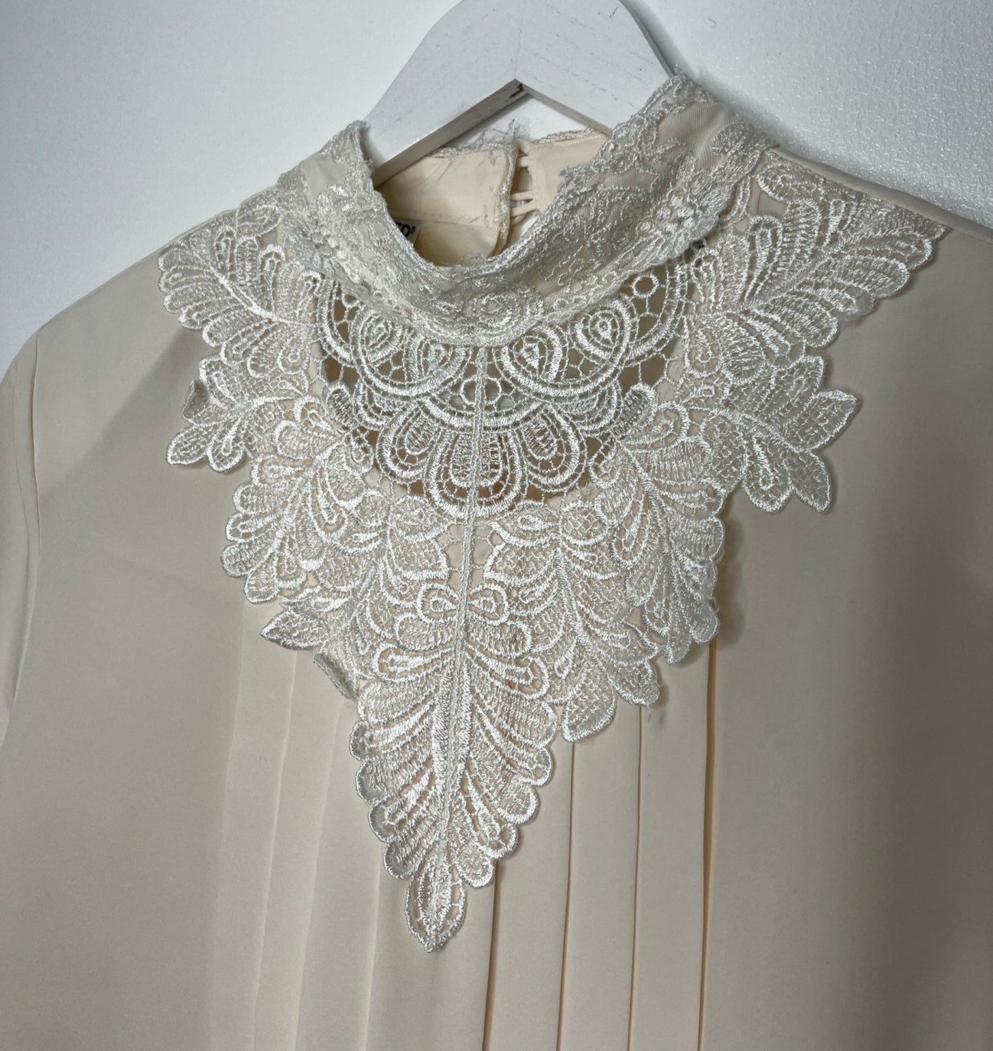 True Vintage Lace Detail Ivory Blouse