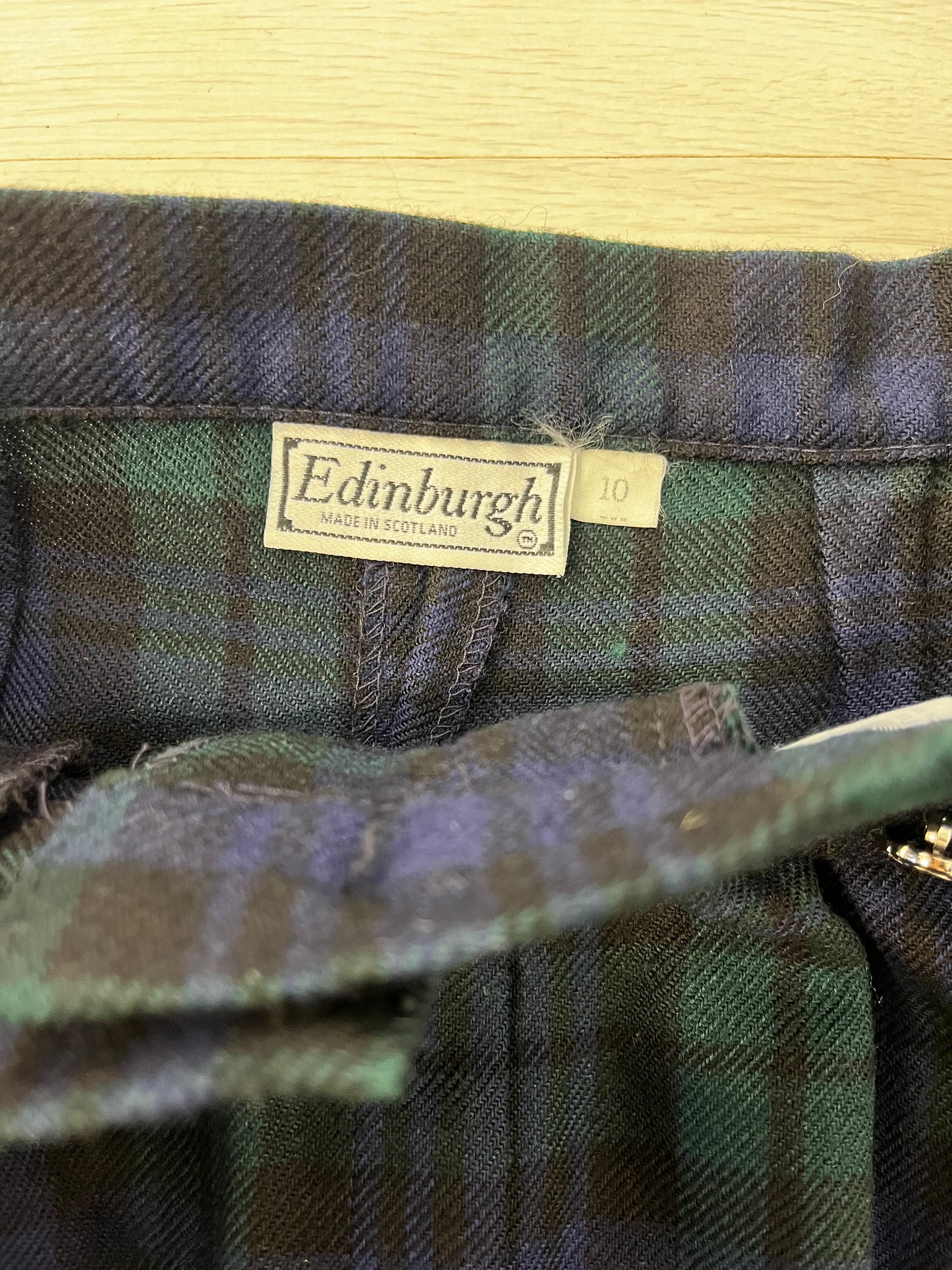 Highwaisted Tartan Wool Vintage Trousers