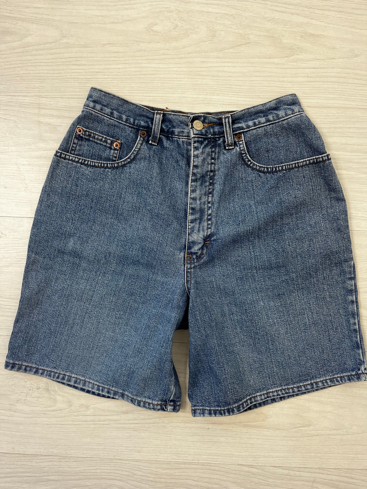Highwaisted 1990s Denim Shorts