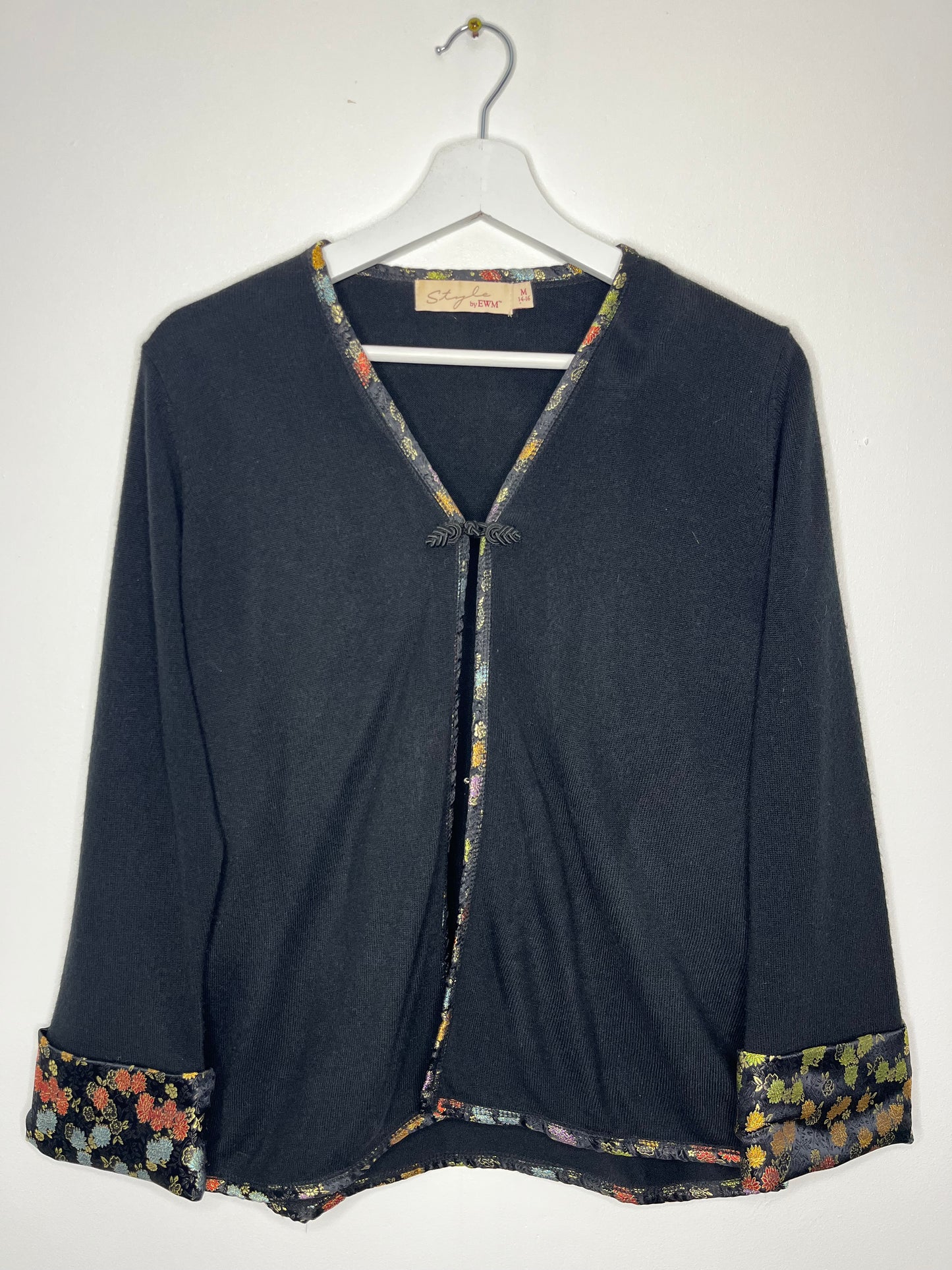 Oriental Elegance Vintage Light Cardigan