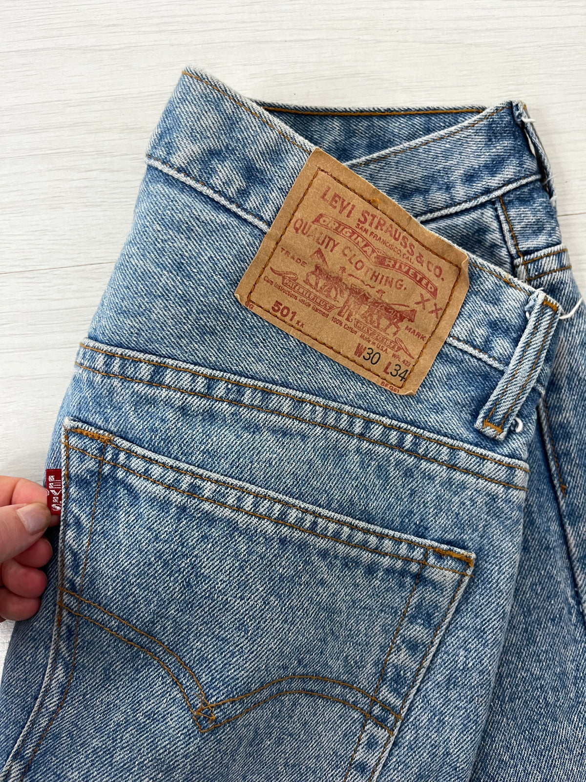 Rare Embroidery Highwaisted Vintage Levi Jeans