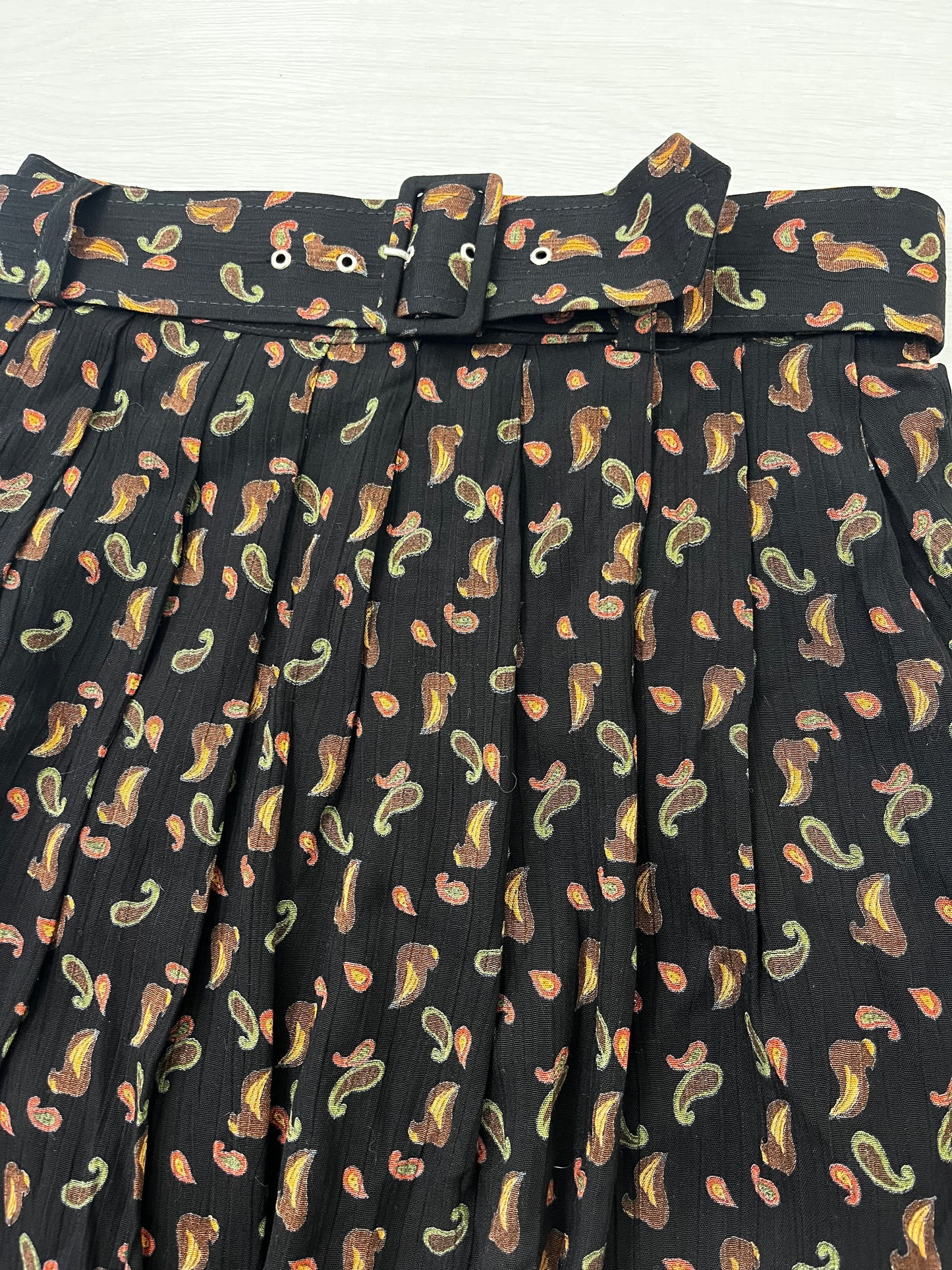 True Vintage Paisley Belted Pleated Skirt
