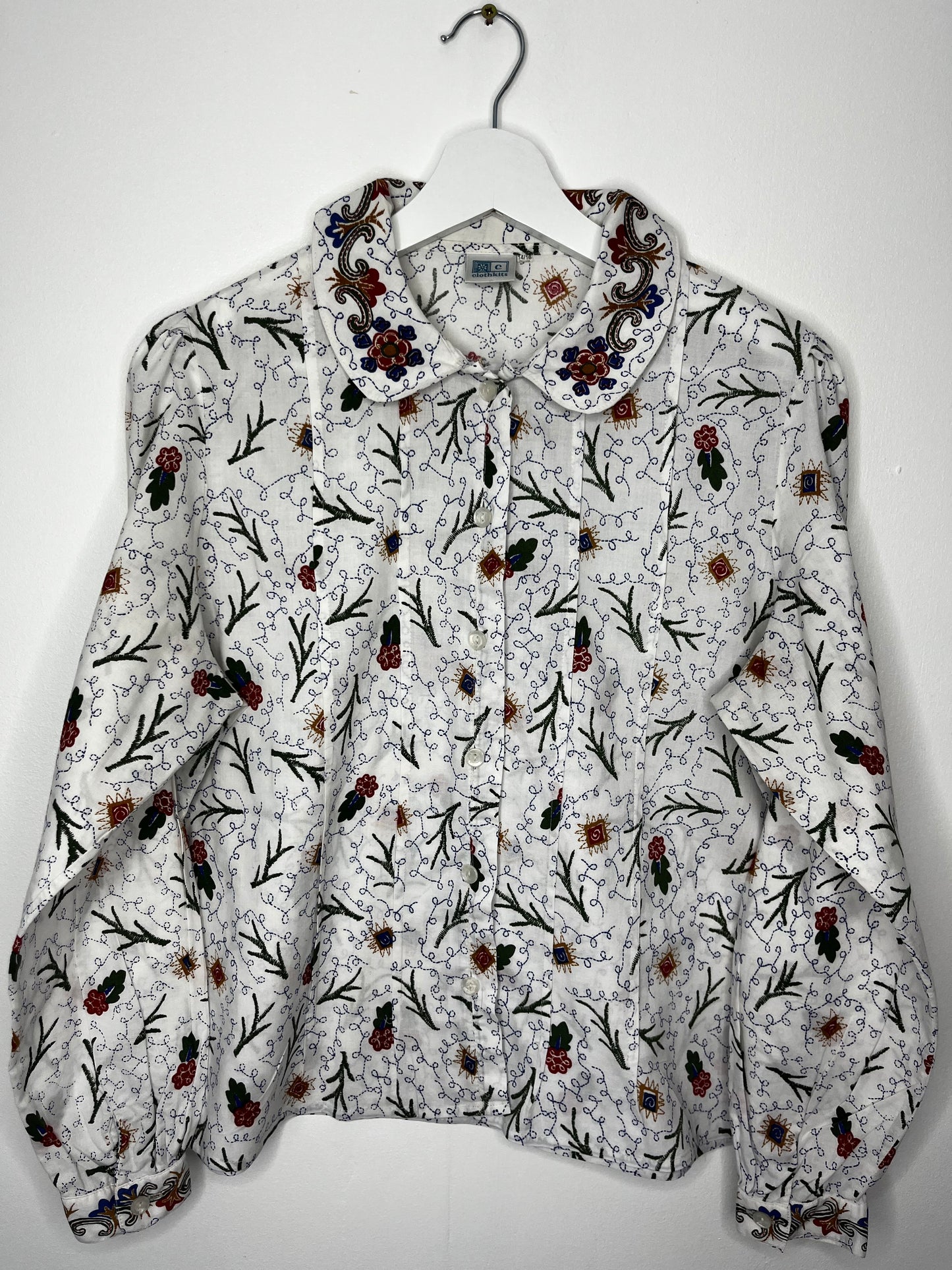 True Vintage Floral Cotton Feminine Blouse