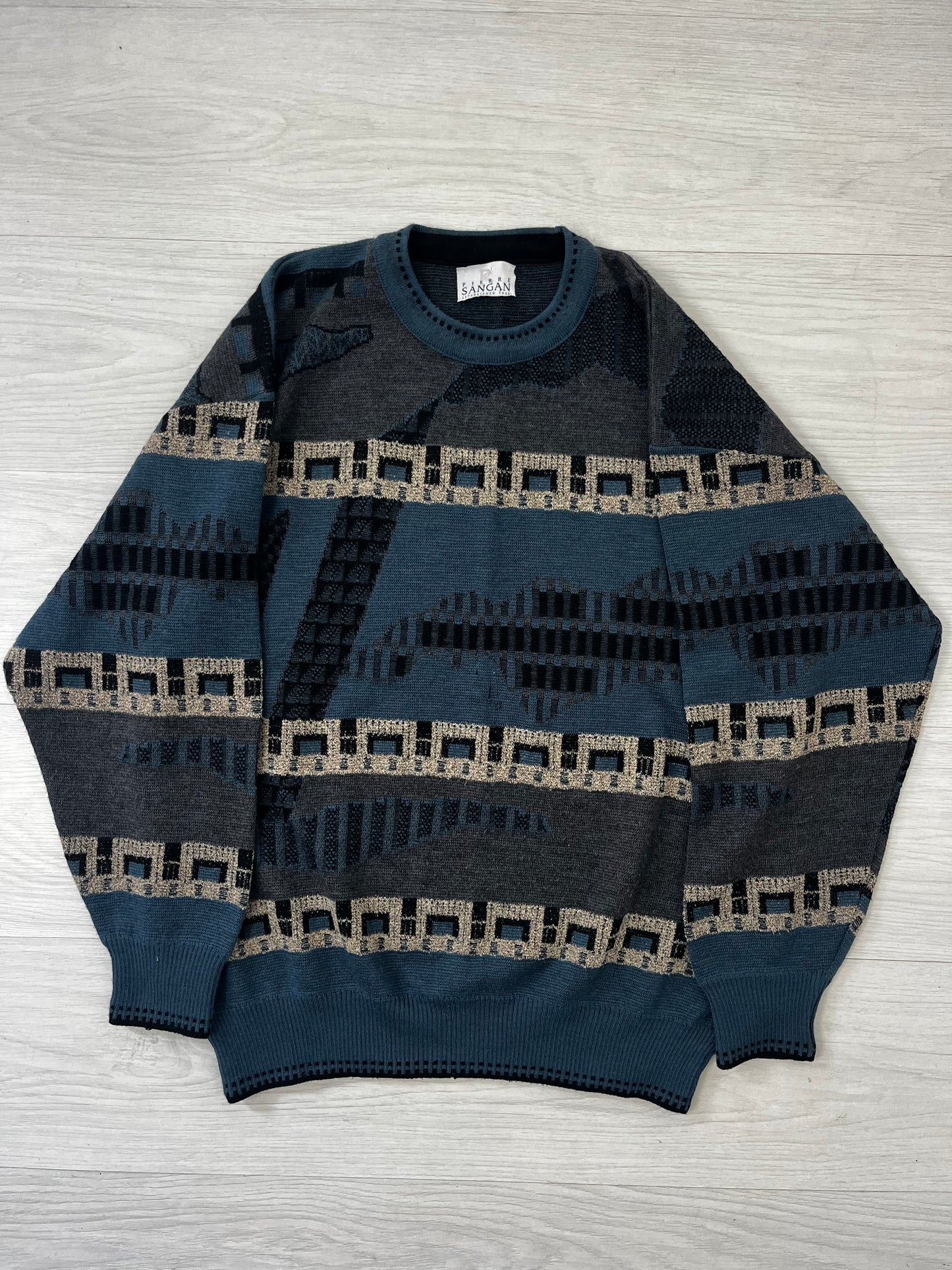 True Vintage 90s Blue Patterned Sweater