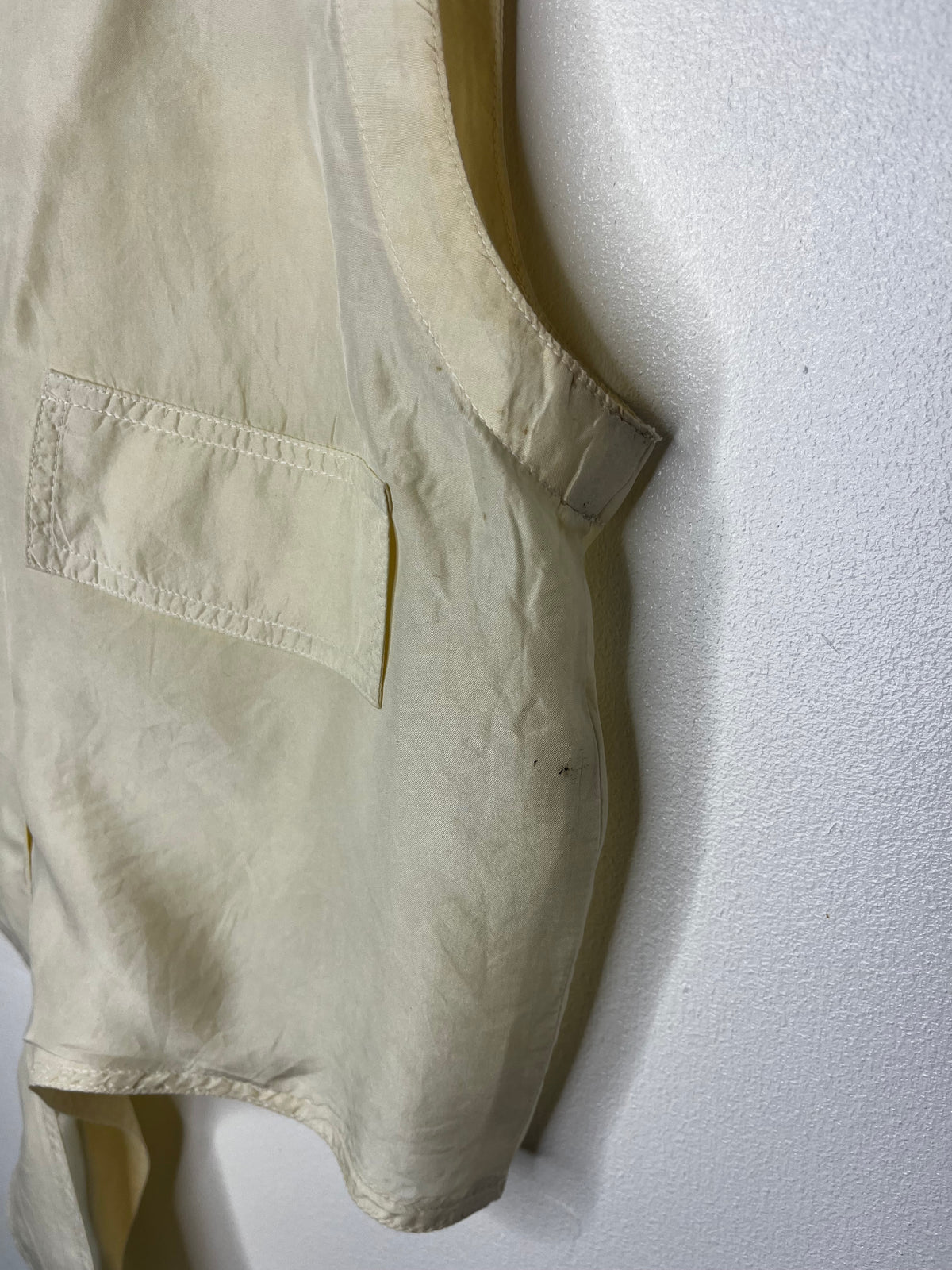 90s Cream Silk Tie Bottom Blouse