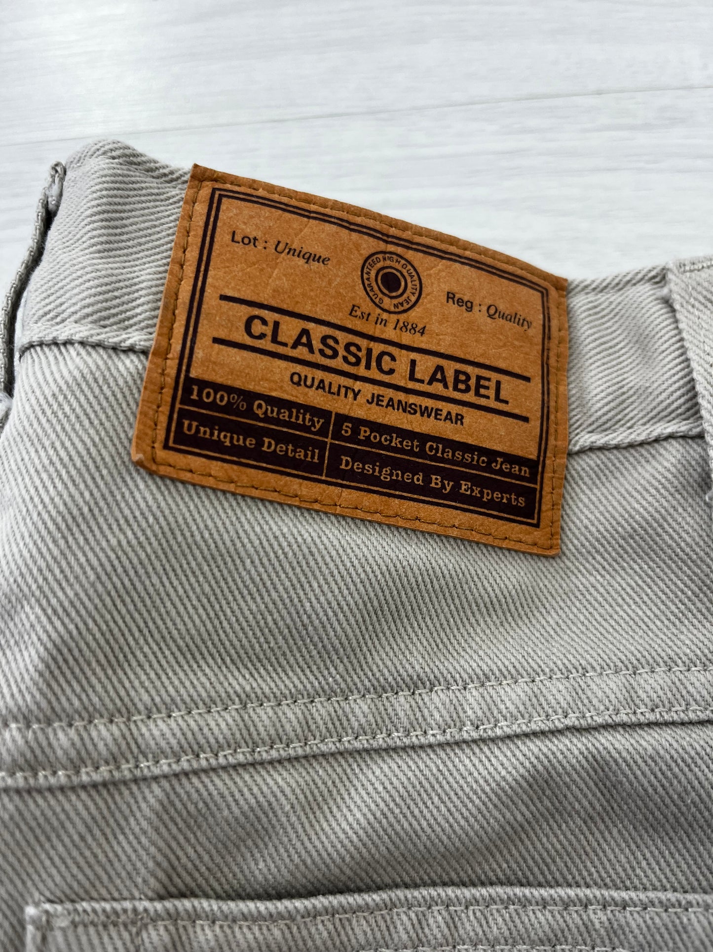 Highwaisted Stone Vintage Jeans