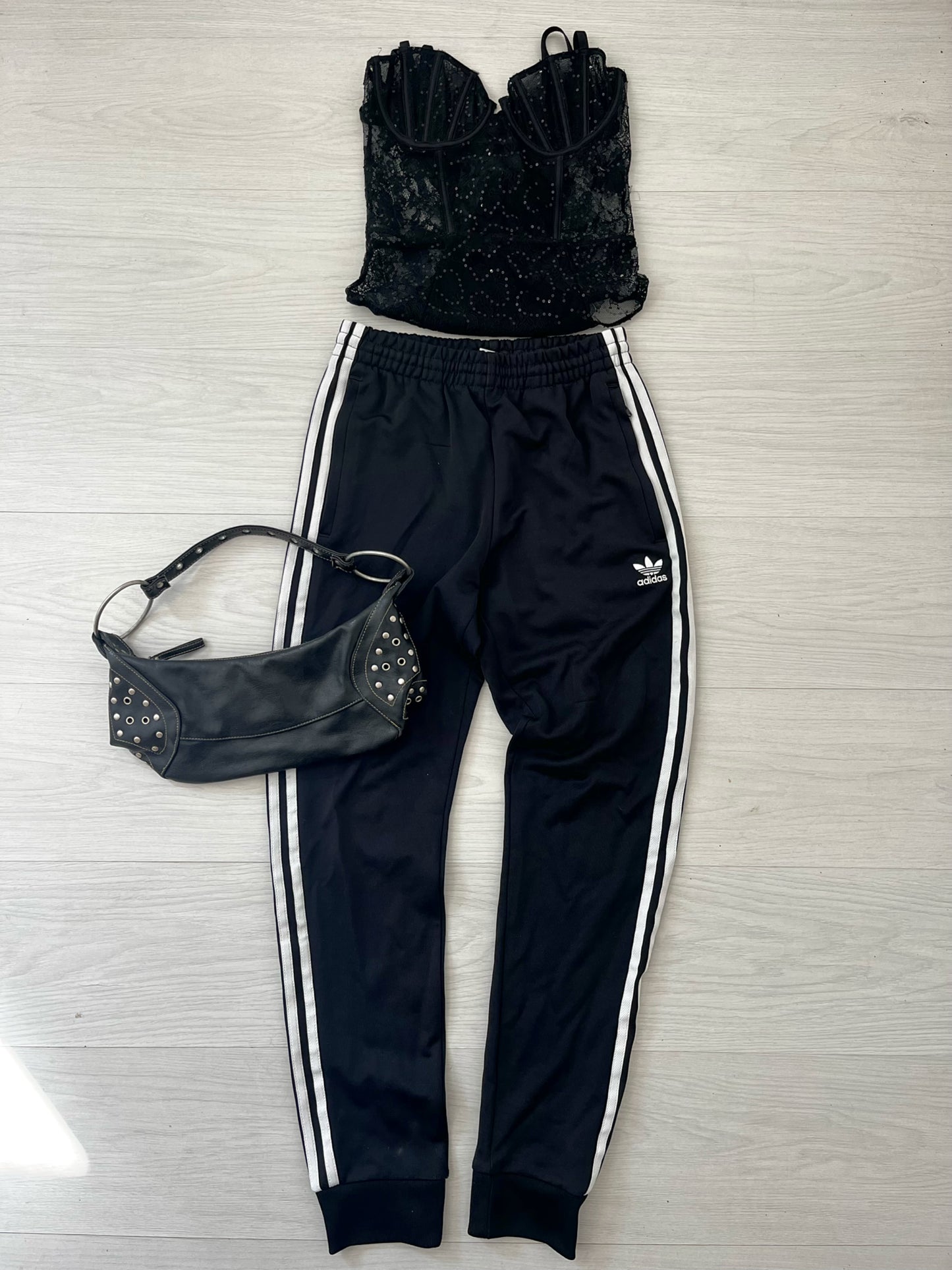 OUTFIT OFFER 4