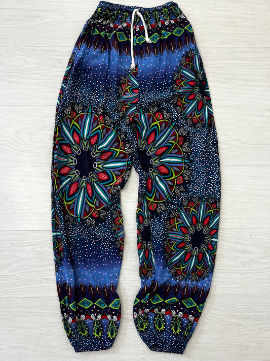 Highwaisted Blue Holiday Trousers