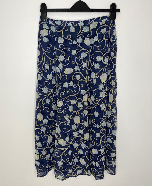 Highwaisted Blue Floral Skirt