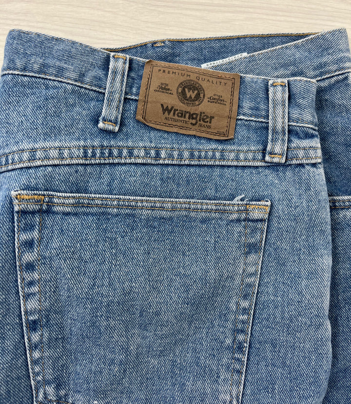 Highwaisted Wrangler Denim Shorts