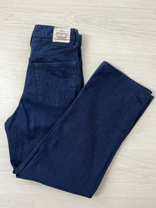 Highwaisted Dark Denim Vintage Levi’s Jeans