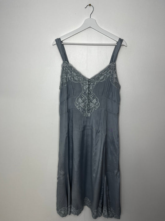 Pale Blue Lace Detailing Elegant Vintage Dress