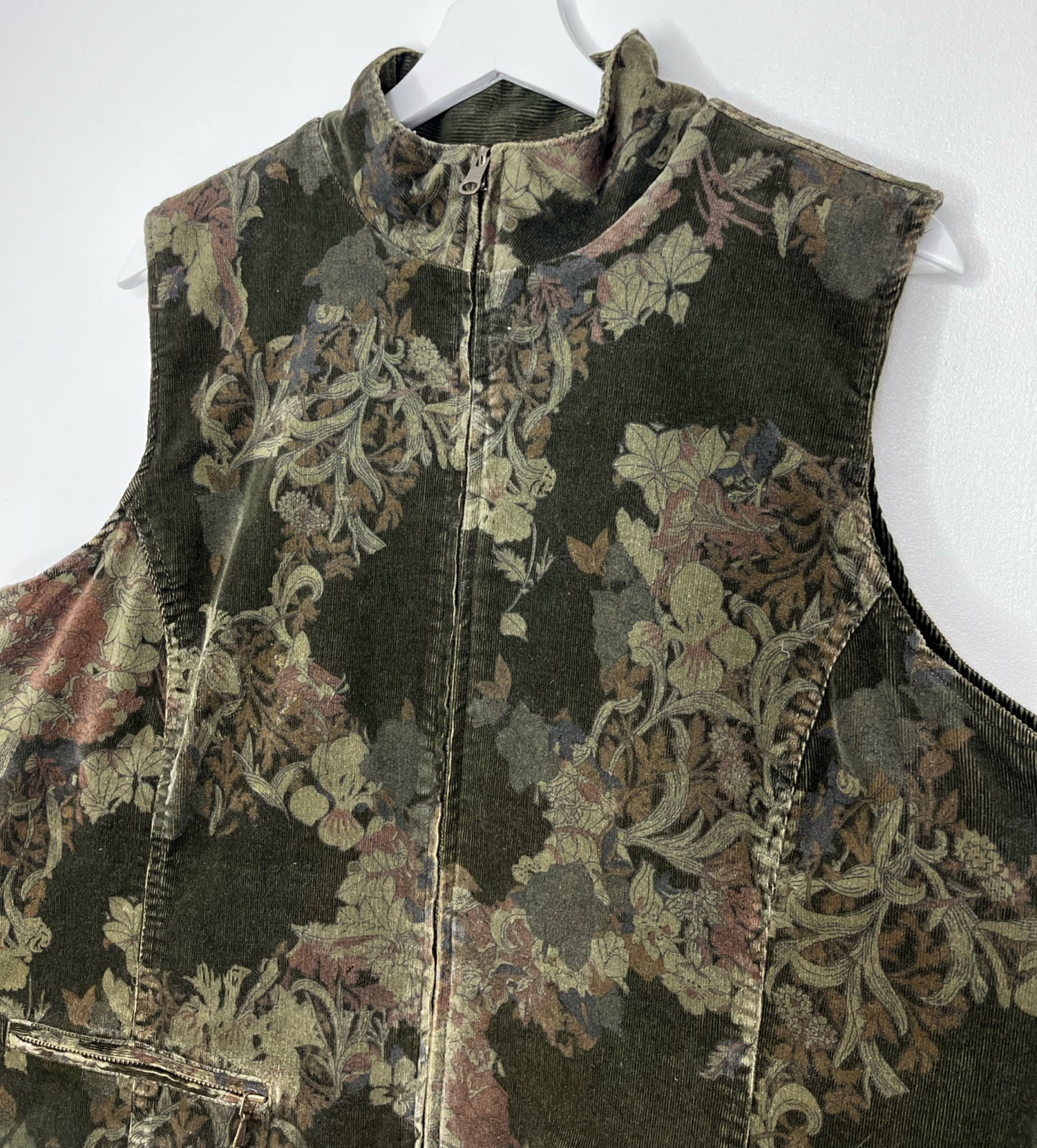 Reversible Cord Patterned Gillett