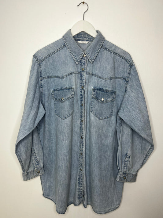 Classic 90s Light Denim Shirt