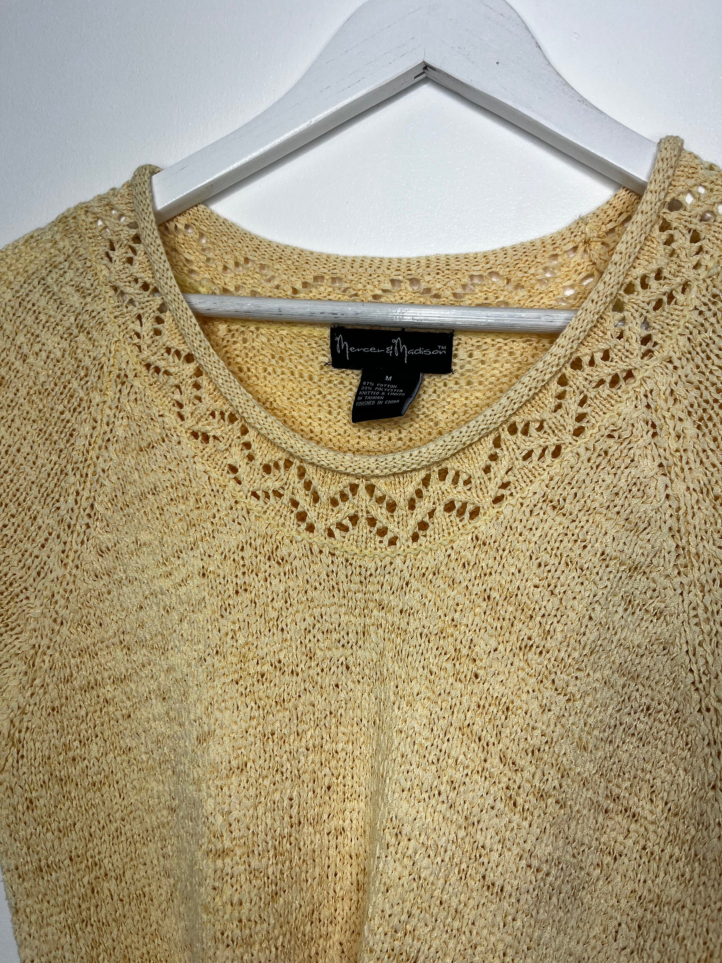 Tie Bottom Lemon Knit Light Sweater Top