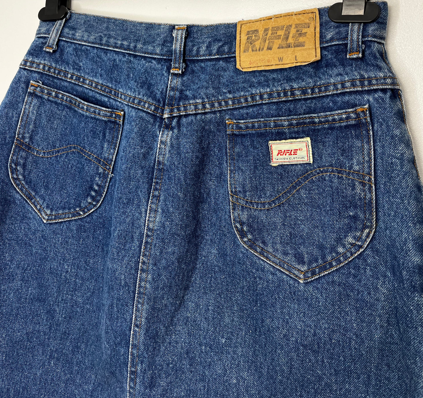 Highwaisted Dark Denim Skirt