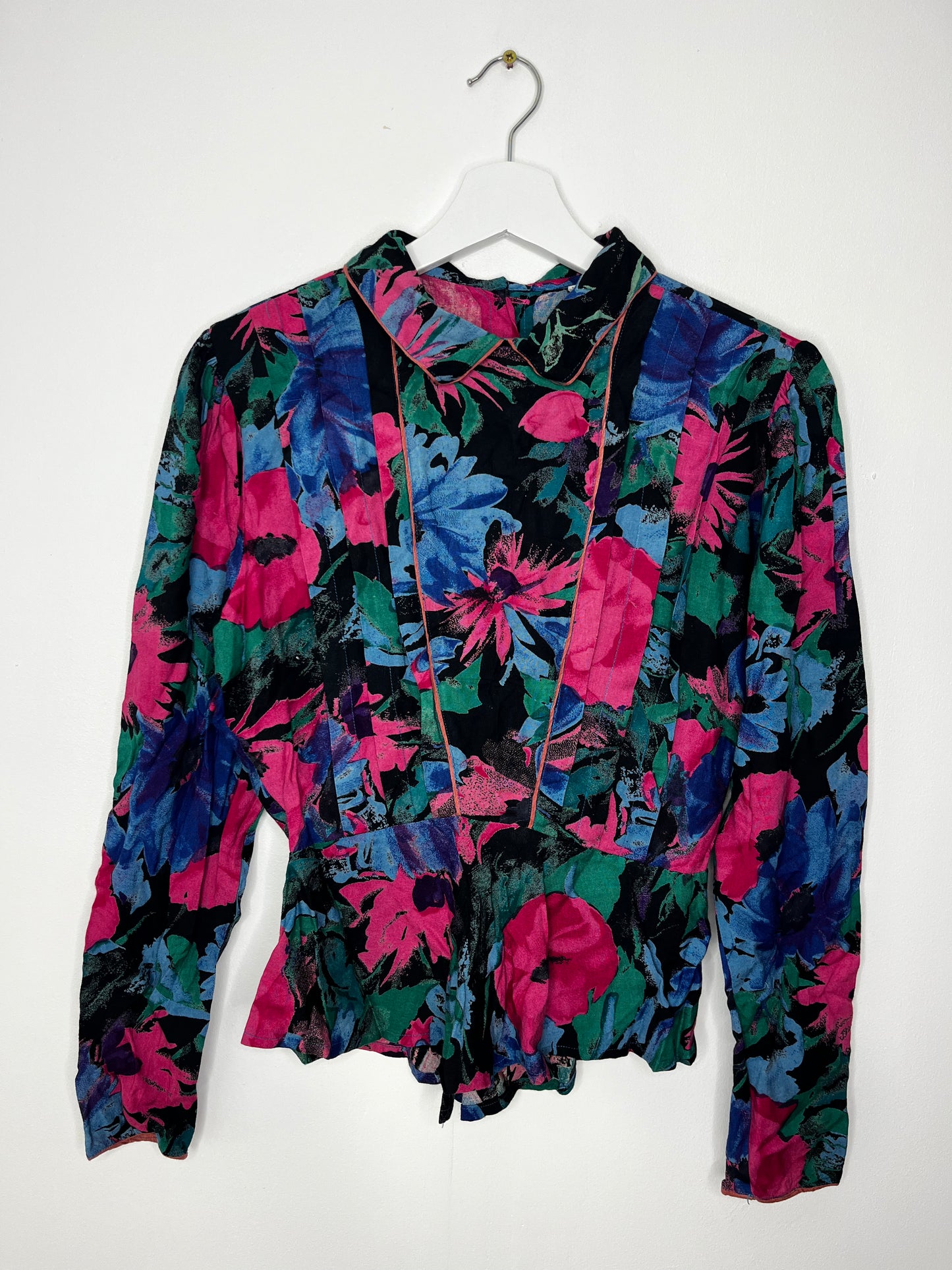 True Vintage Cute Floral Collar Blouse