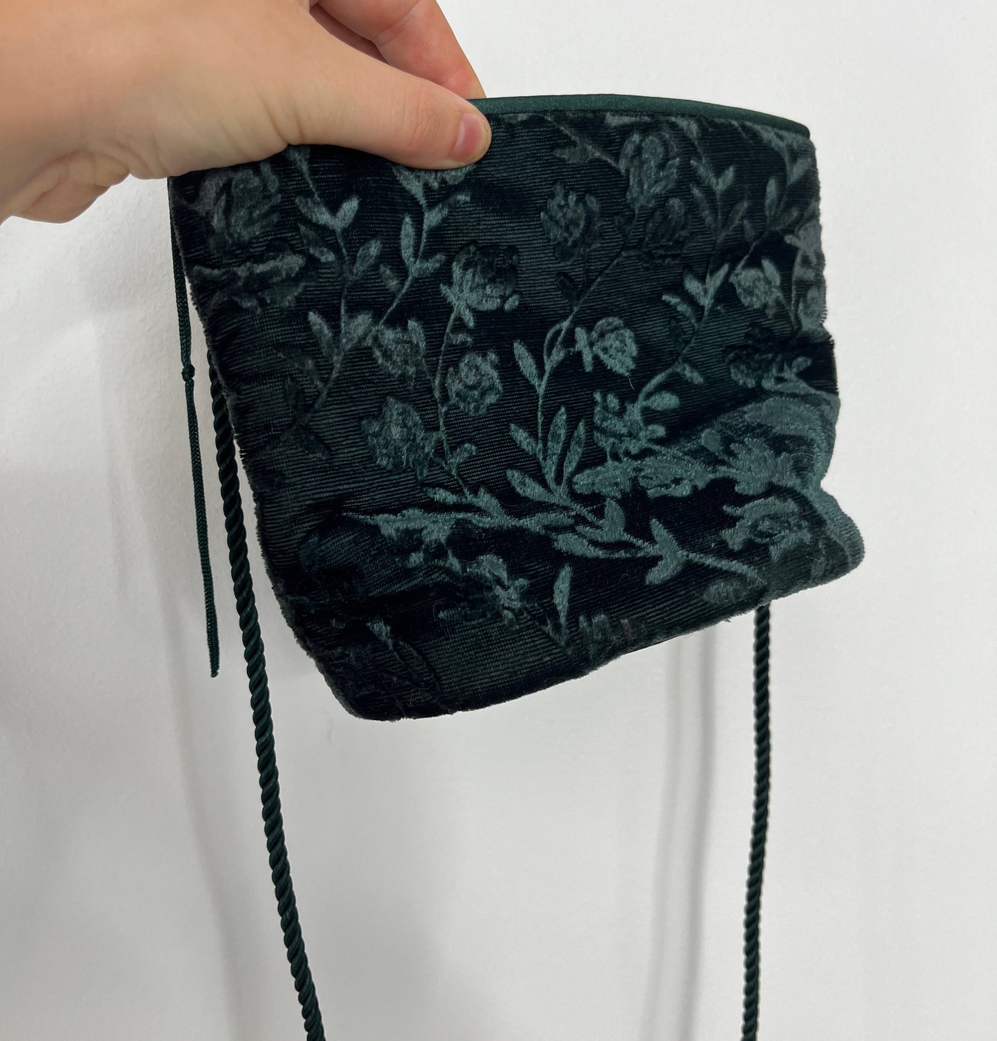 Vintage Emerald Velvet Bag