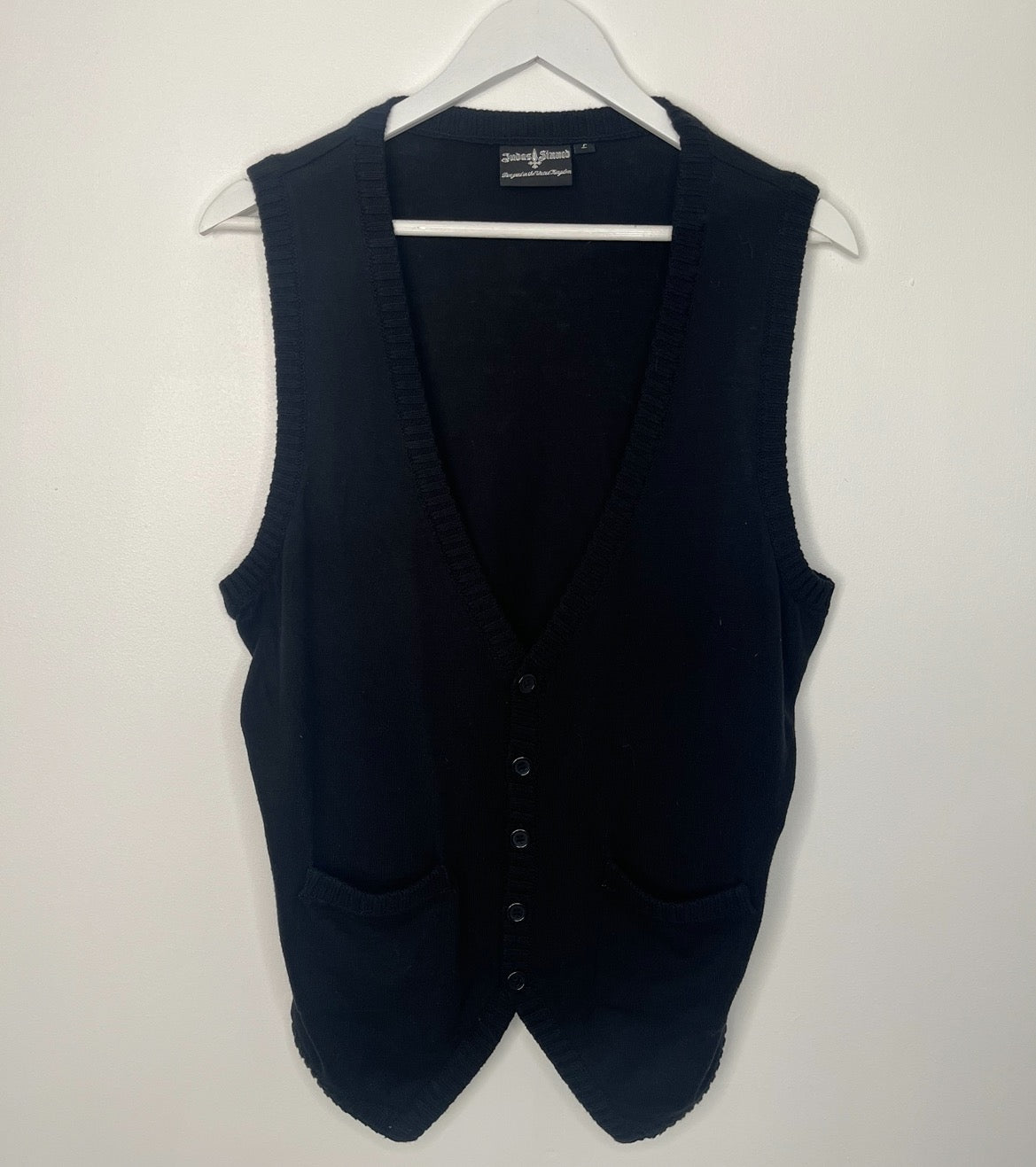 Sleeveless Black Cardigan